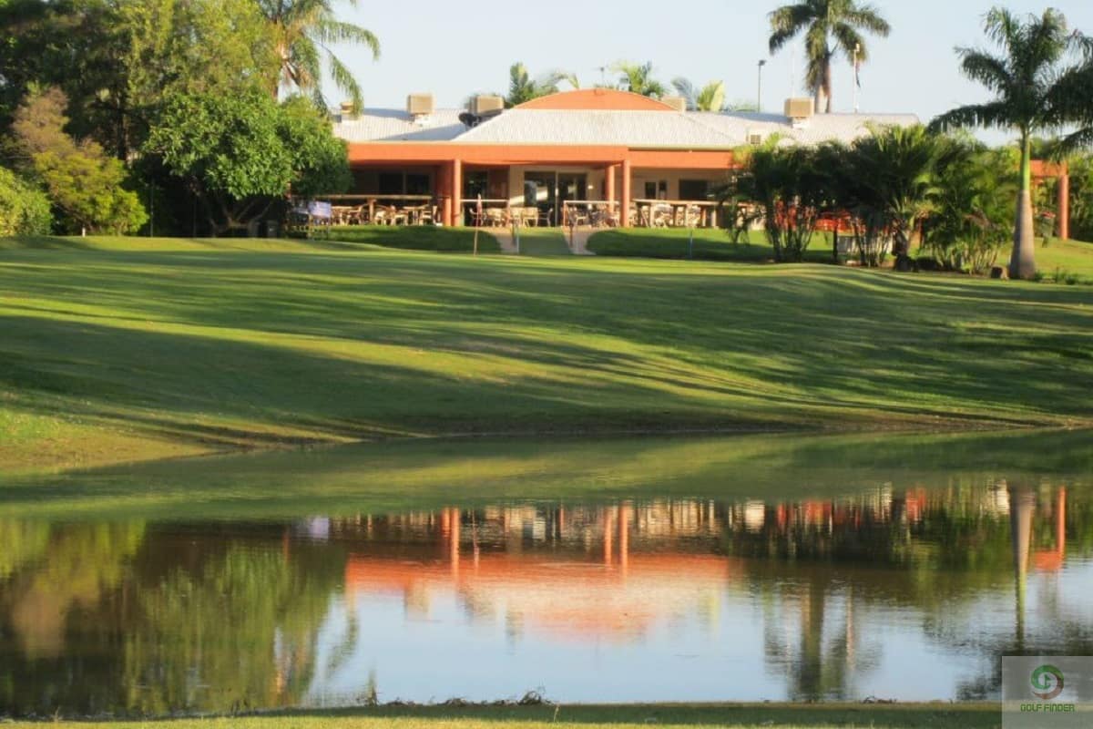 Emerald Golf Club