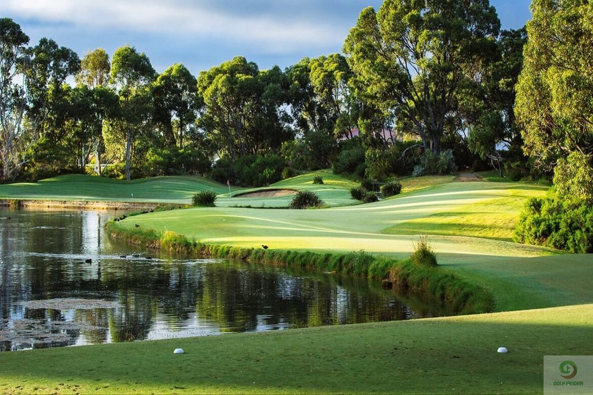 Meadow Springs Golf Country Club