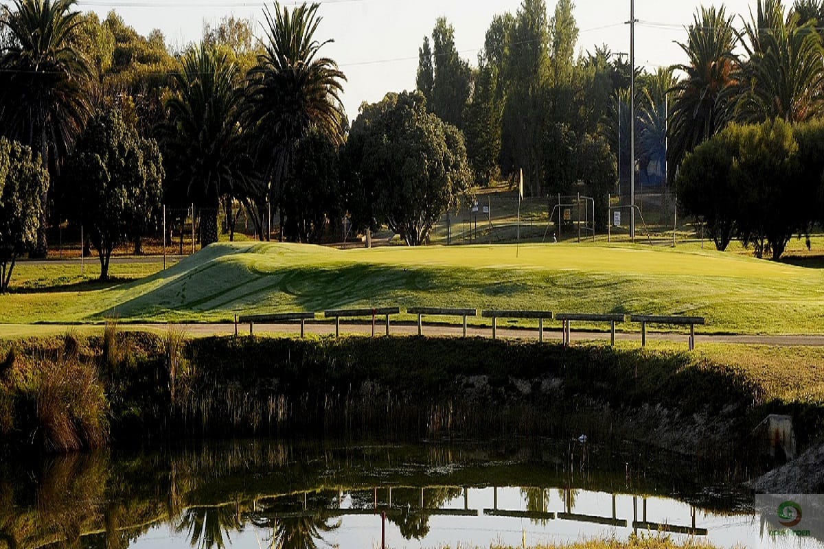 South Lakes Golf Club